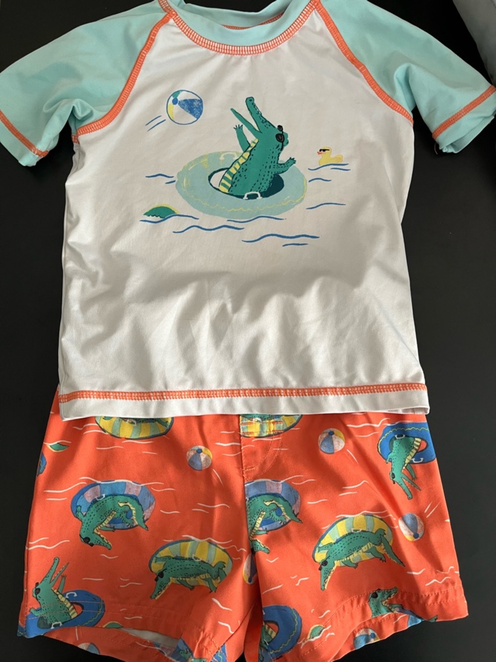 wonder nation Coral & Mint Crocodile Kids Rash Guard Swim Set